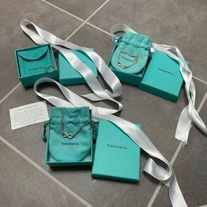 Tiffany & Co. Infinity Ring size 8